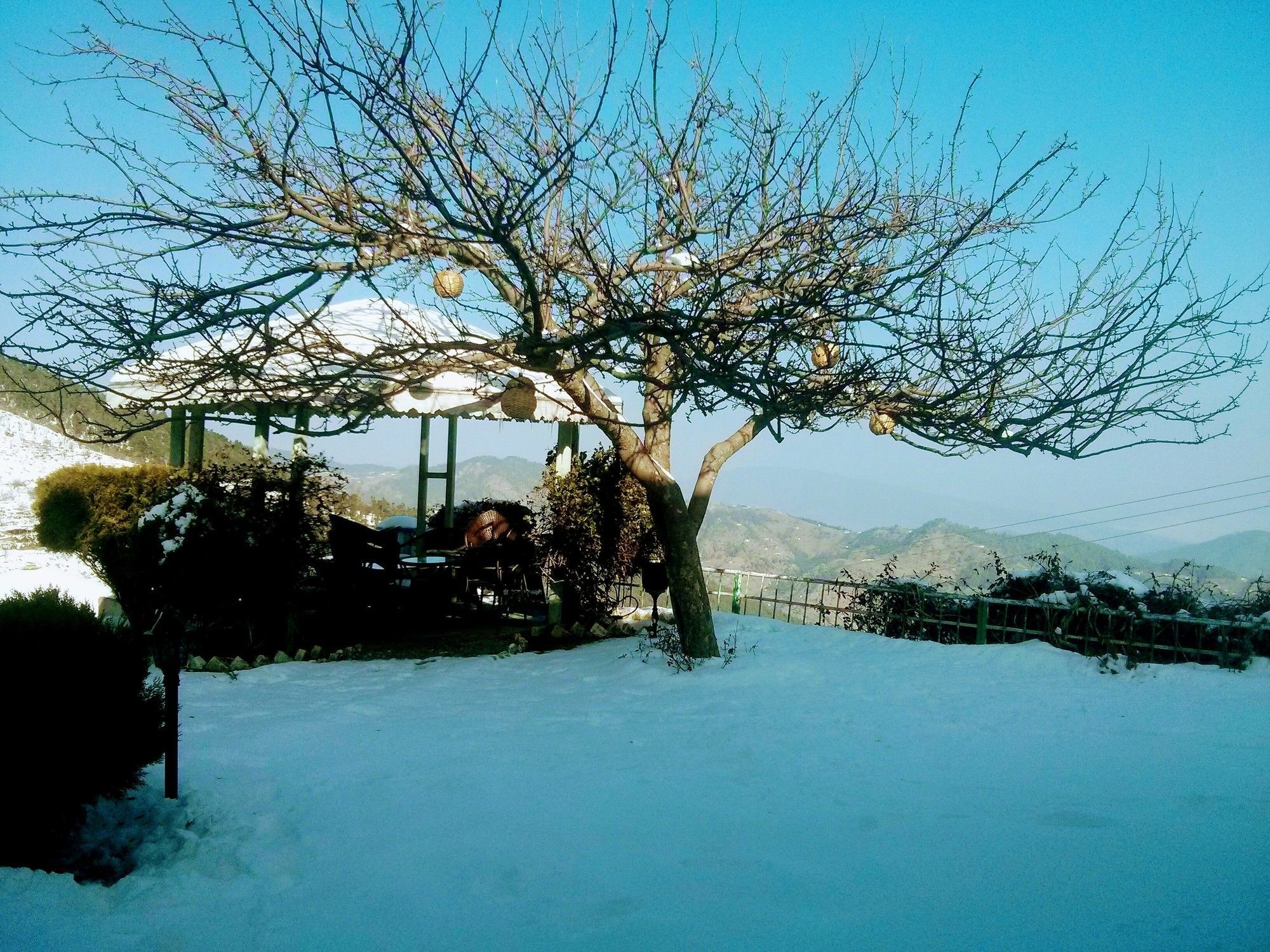 The Swiss Village Resort Nainital Bagian luar foto